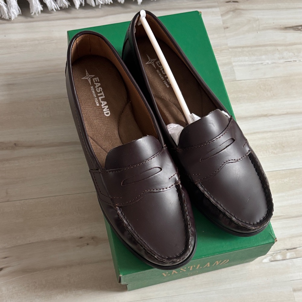 Eastland Penny Loafers Size 8